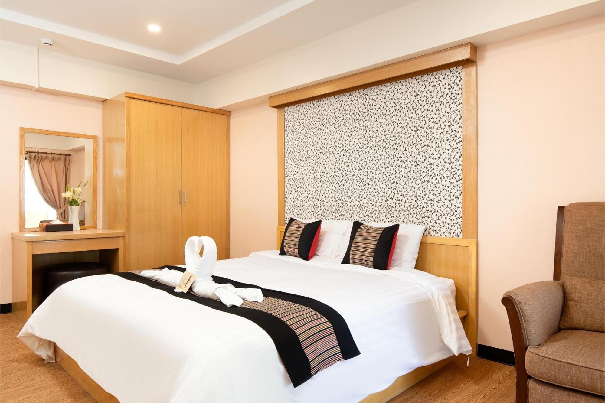 P-Park Hotel Bangkok Exteriör bild