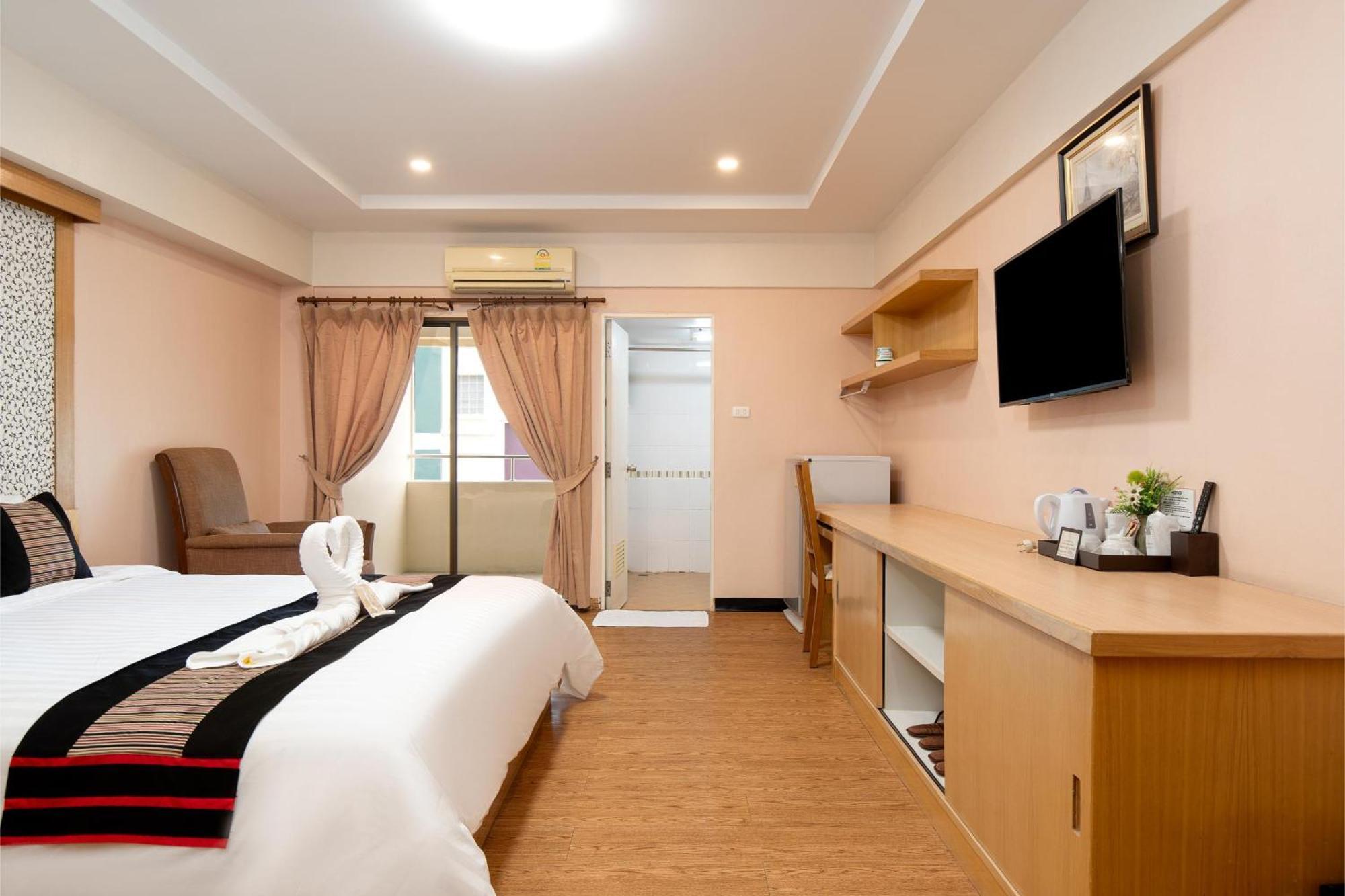 P-Park Hotel Bangkok Exteriör bild